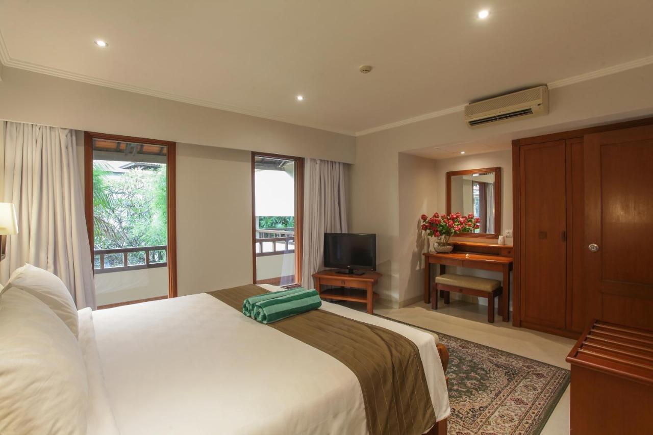 Peninsula Beach Resort Nusa Dua  Ngoại thất bức ảnh